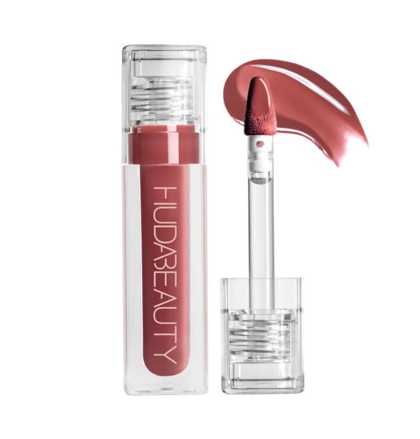 Huda Beauty lip gloss